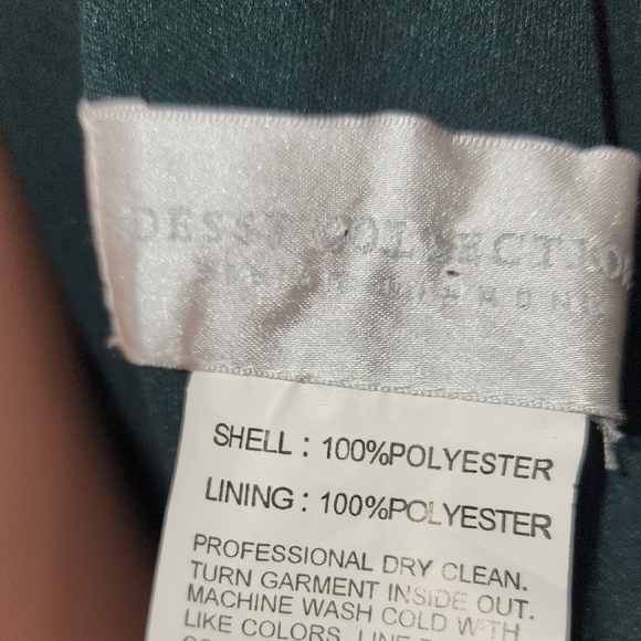 Dessy Collection Green Sleeveless Halter Maxi Gown - Picture 13 of 15